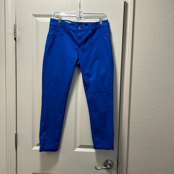 Women Jeans - Picture 1 of 7